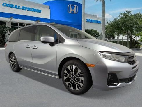 New 2025 Honda Odyssey Elite image 5