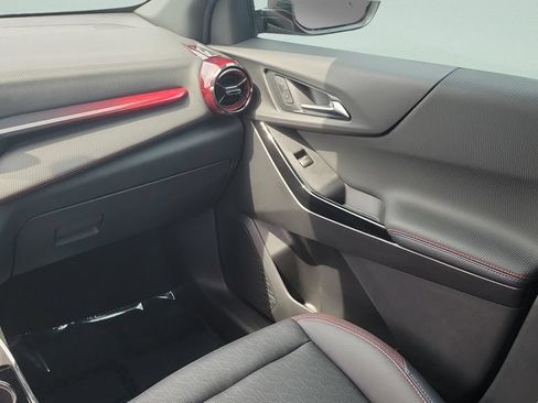 Used 2026 Chevrolet Equinox RS FWD image 13