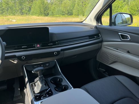 New 2026 Kia Carnival SX image 19