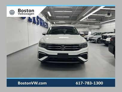 Certified 2022 Volkswagen Tiguan SE w/ Panoramic Sunroof Package