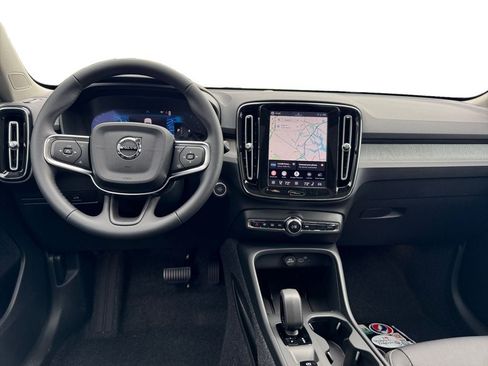 New 2026 Volvo XC40 B5 Core w/ Protection Package Premier AWD/4WD image 26