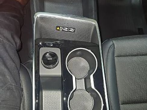 New 2026 Chevrolet Equinox LT w/ Convenience Package II image 15