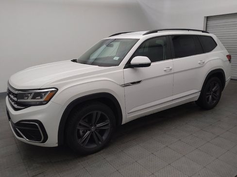 Used 2021 Volkswagen Atlas SE FWD image 2