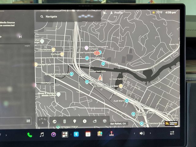 Used 2022 Tesla Model X AWD/4WD image 12