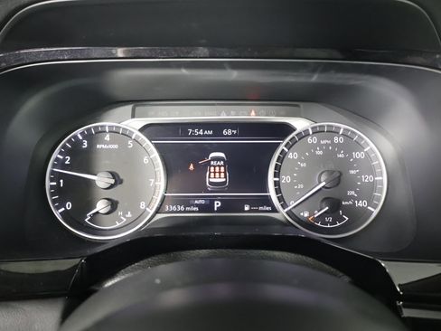 Used 2025 Nissan Pathfinder SV image 19