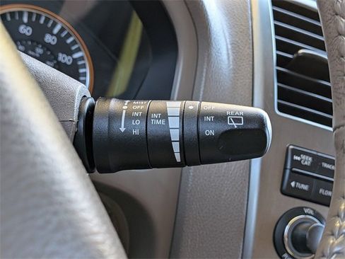 Used 2013 Nissan Armada SL image 28