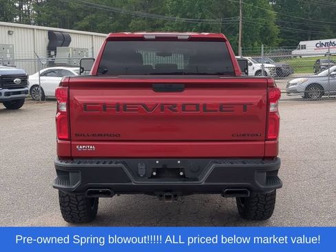 Used 2022 Chevrolet Silverado 1500 Custom Trail Boss AWD/4WD image 12