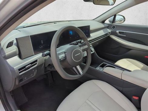 Used 2024 Hyundai Sonata SEL FWD image 10