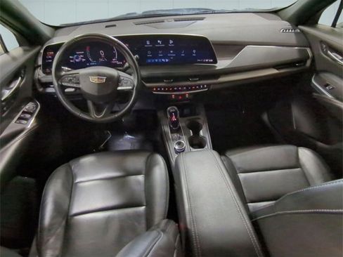 Certified 2024 Cadillac XT4 Premium Luxury image 19