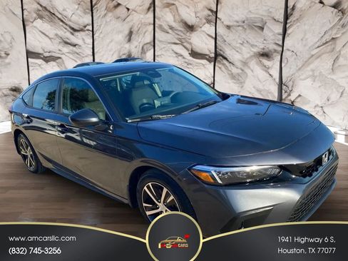 Used 2023 Honda Civic LX image 3