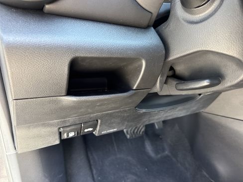 Used 2020 Nissan Kicks SR w/ SR Premium Package FWD image 33