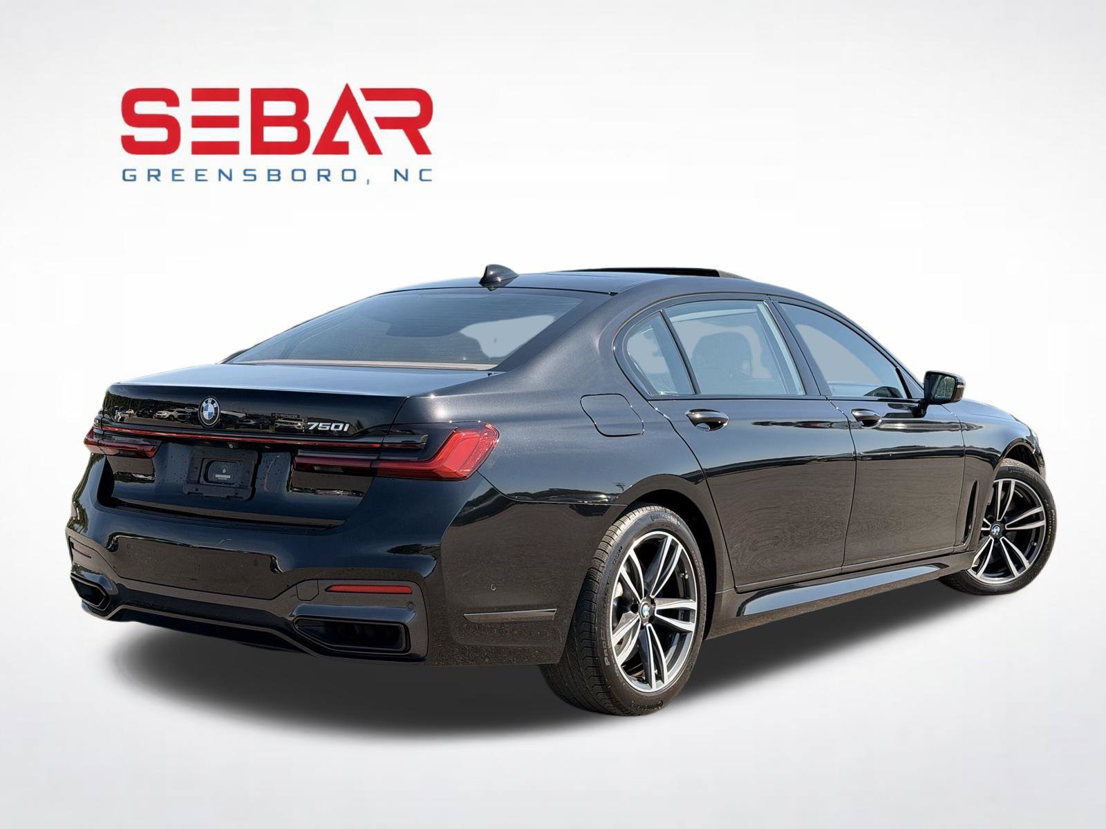 Used 2020 BMW 750i xDrive w/ Executive Package AWD/4WD image 2