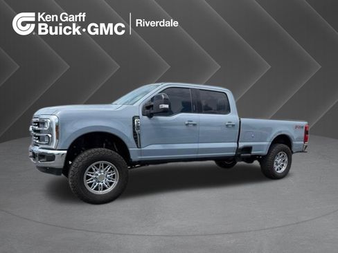 Used 2024 Ford F250 Lariat w/ FX4 Off-Road Package AWD/4WD image 1