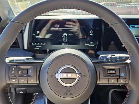 New 2026 Nissan Kicks SR image 24