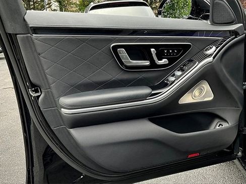 Certified 2021 Mercedes-Benz S 580 4MATIC Sedan image 19