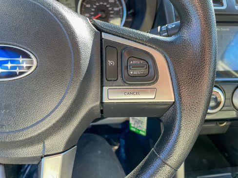 Used 2018 Subaru Forester 2.5i Premium w/ All-Weather Package image 16