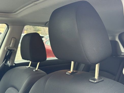 Used 2008 MAZDA MAZDA3 s Touring image 11