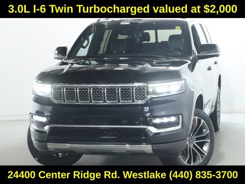 Used 2022 Jeep Grand Wagoneer Series III AWD/4WD image 3