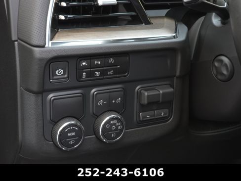 Used 2025 Chevrolet Tahoe High Country image 26