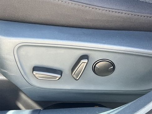 New 2025 Ford Maverick XLT w/ XLT Luxury Package image 20