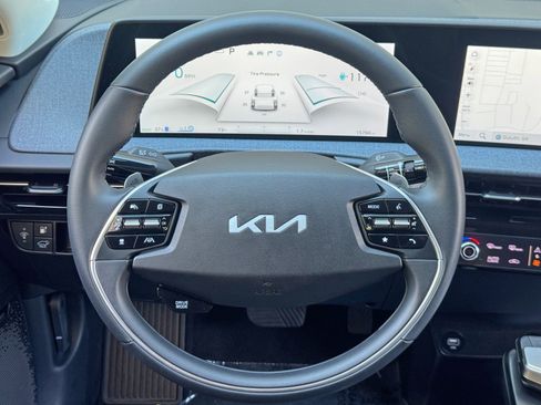 Used 2024 Kia EV6 Wind w/ Wind Technology Package image 18