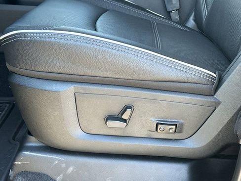 New 2026 RAM 2500 Limited image 8