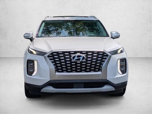 Used 2022 Hyundai Palisade SEL w/ 8P Bench Seat Package FWD image 2