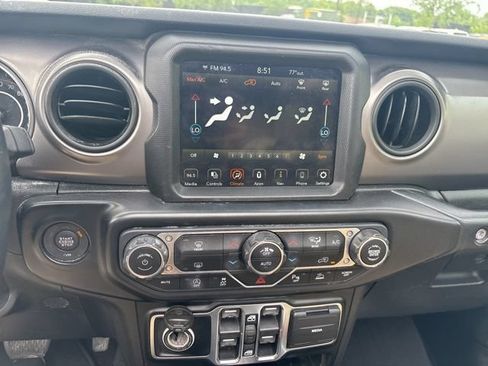 Used 2021 Jeep Wrangler Unlimited Sport w/ Sun And Sound Package AWD/4WD image 29
