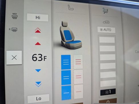 Used 2024 Land Rover Range Rover Velar Dynamic SE image 22