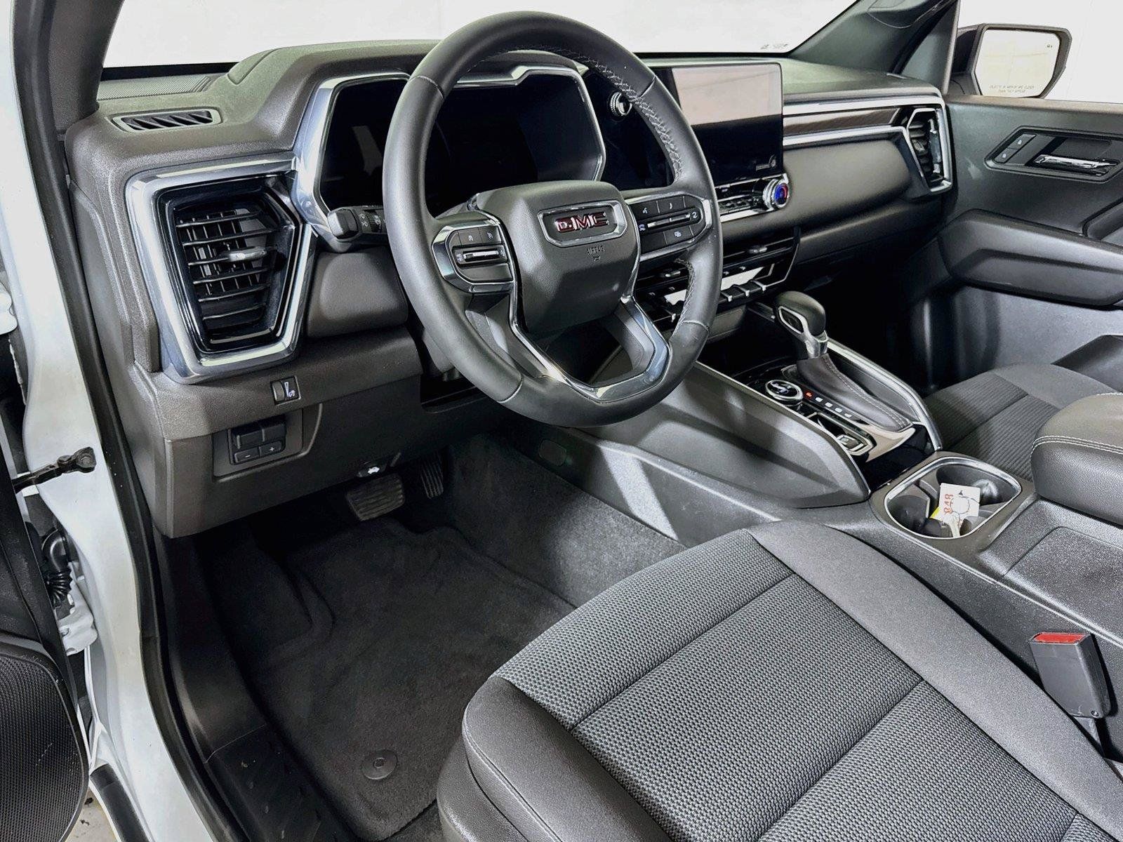 Certified 2026 GMC Canyon Elevation w/ Convenience Package AWD/4WD image 7
