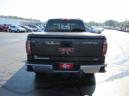 Used 2018 GMC Sierra 1500 SLT AWD/4WD image 6