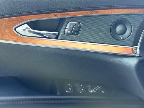 Used 2019 Lincoln Nautilus Reserve w/ Driver Assistance Package AWD/4WD image 22