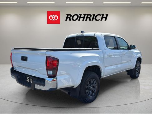 Used 2023 Toyota Tacoma SR5 w/ SR5 Appearance Package RWD image 6