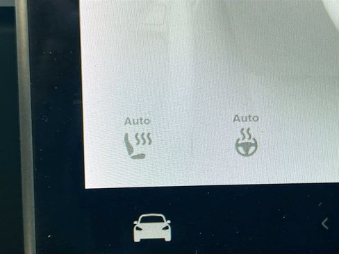 Used 2021 Tesla Model 3 Standard Range Plus RWD image 18