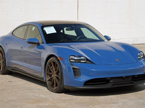 Used 2023 Porsche Taycan w/ Premium Package RWD image 57