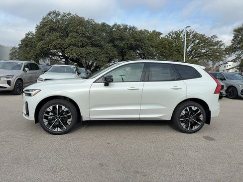 New 2026 Volvo XC60 B5 Plus w/ Climate Package image 3