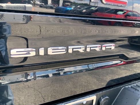 Used 2021 GMC Sierra 1500 AT4 w/ AT4 Value Package AWD/4WD image 29