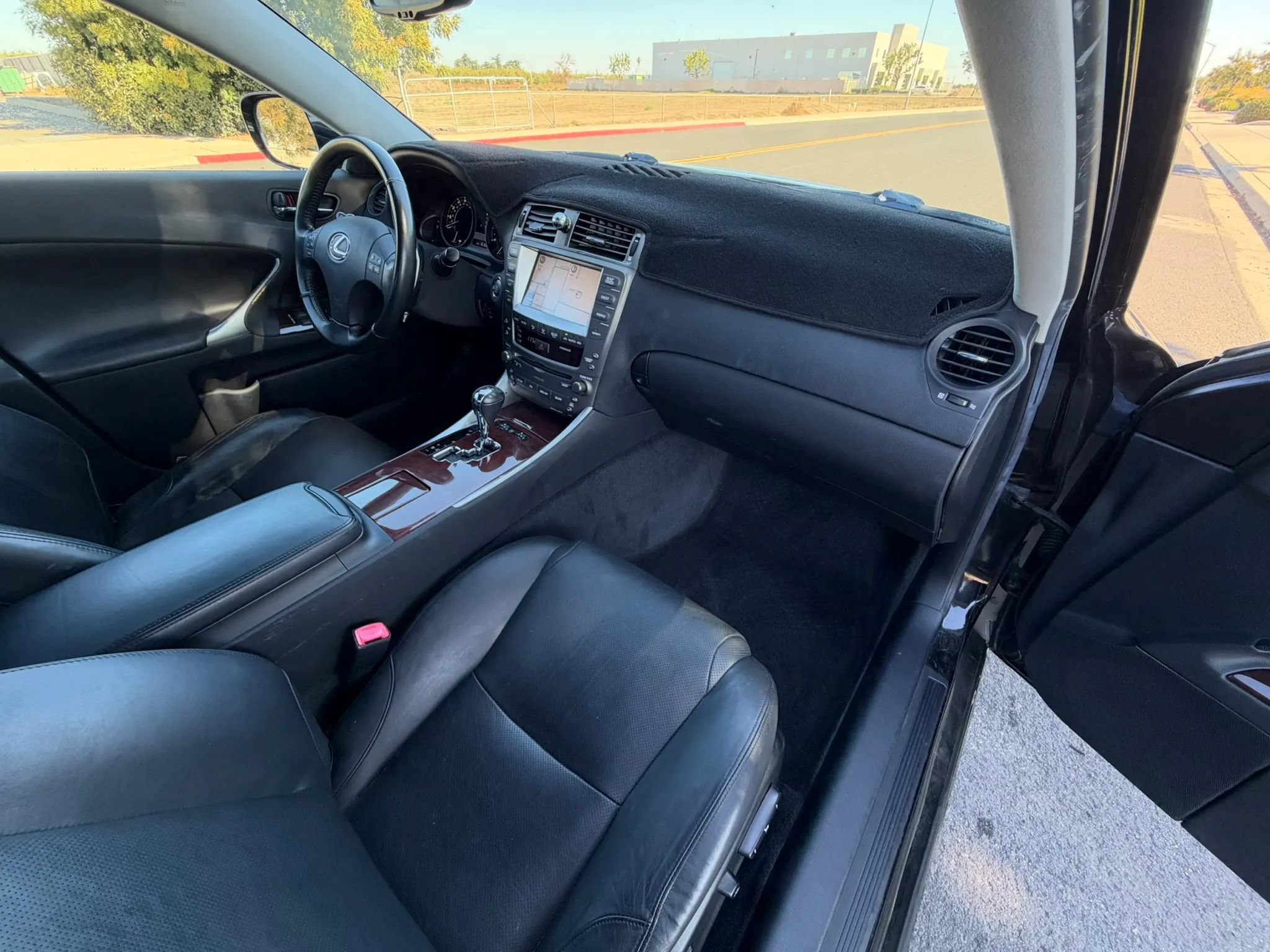 Used 2007 Lexus IS 350 RWD image 16