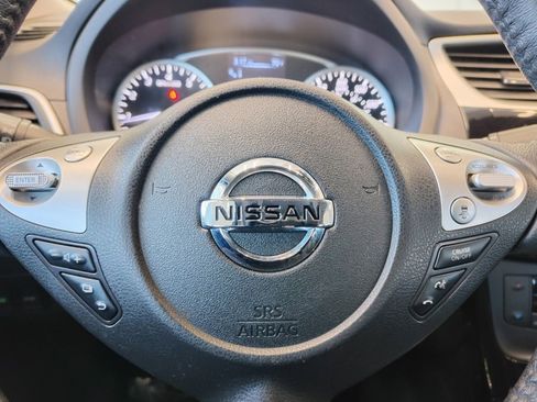 Used 2017 Nissan Sentra SL w/ SL Premium Technology Package image 19