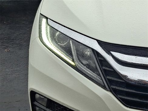 Certified 2019 Honda Odyssey EX-L image 9