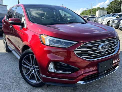 Used 2019 Ford Edge Titanium w/ Equipment Group 301A FWD image 1