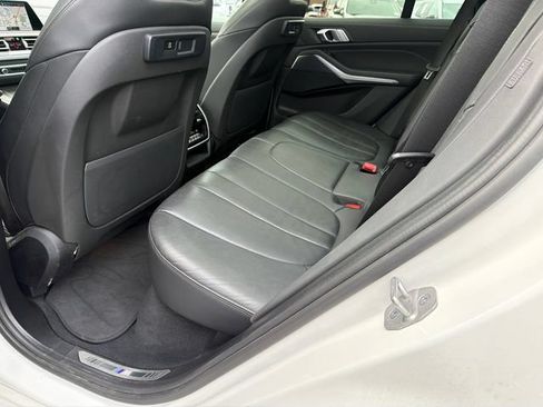 Used 2021 BMW X5 sDrive40i w/ M Sport Package RWD image 21