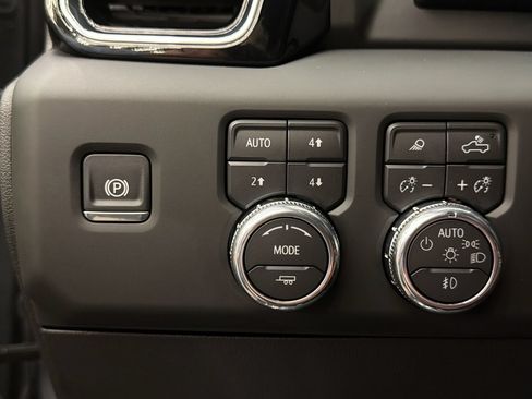 Used 2026 GMC Sierra 1500 Denali Ultimate AWD/4WD image 31