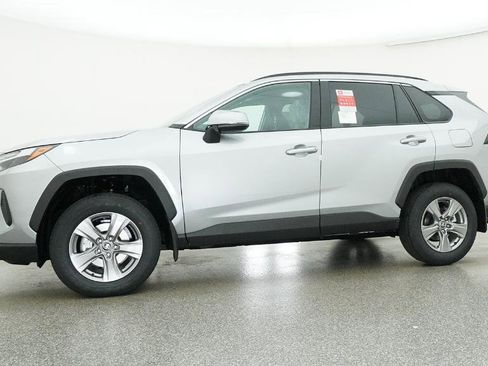 Certified 2025 Toyota RAV4 XLE w/ Convenience Package image 21