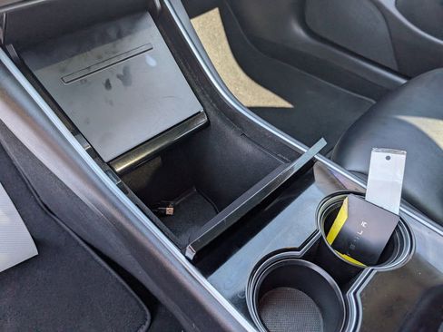 Used 2019 Tesla Model 3 Long Range image 35