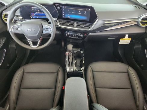 New 2026 Chevrolet Trax ACTIV w/ Driver Confidence Package FWD image 21