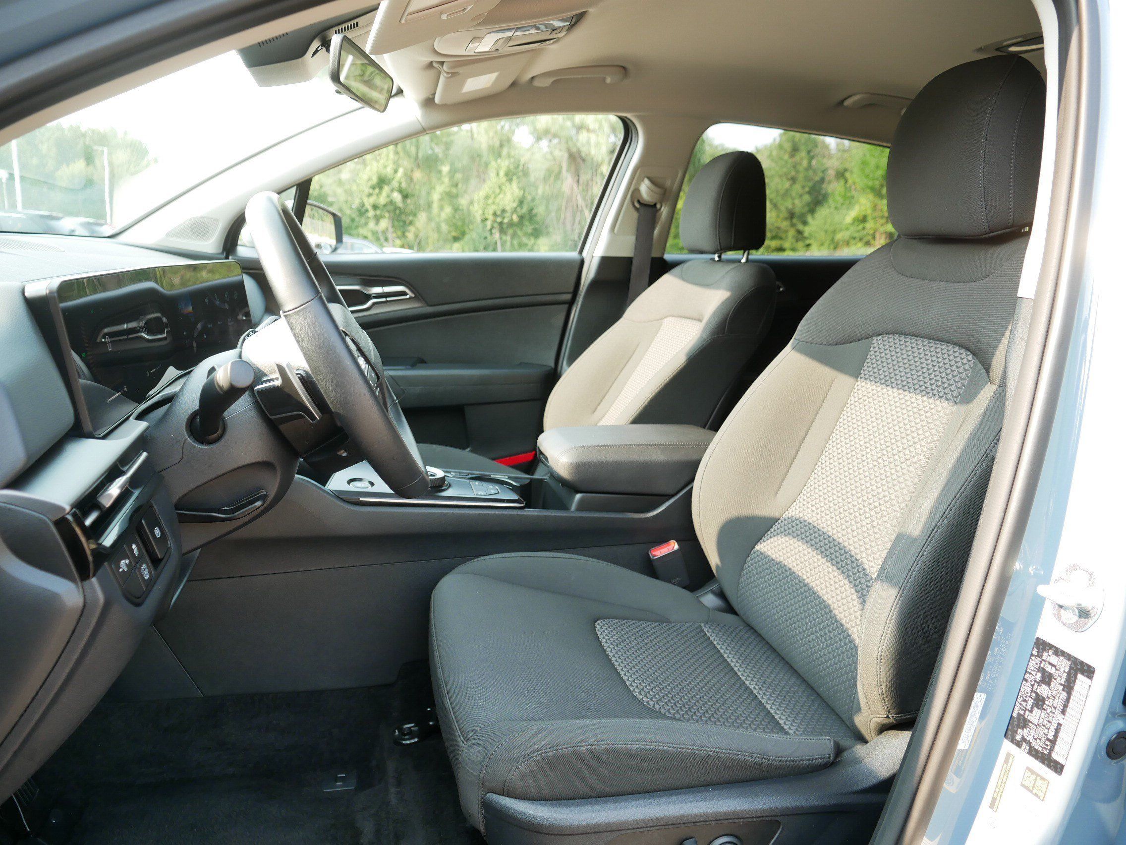 Certified 2026 Kia Sportage S AWD/4WD image 34