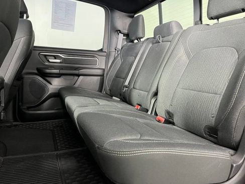 Used 2019 RAM 1500 Big Horn AWD/4WD image 37