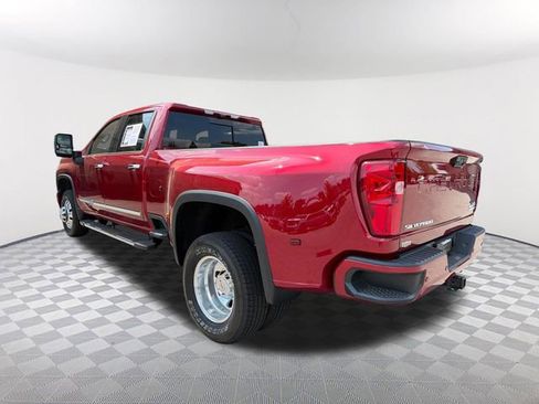 Used 2024 Chevrolet Silverado 3500 High Country w/ Technology Package AWD/4WD image 7