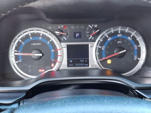 Used 2019 Toyota 4Runner TRD Off-Road Premium AWD/4WD image 16